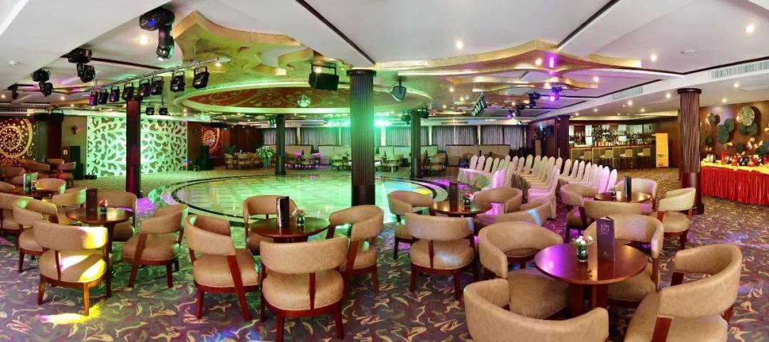 黄金5号游轮图片