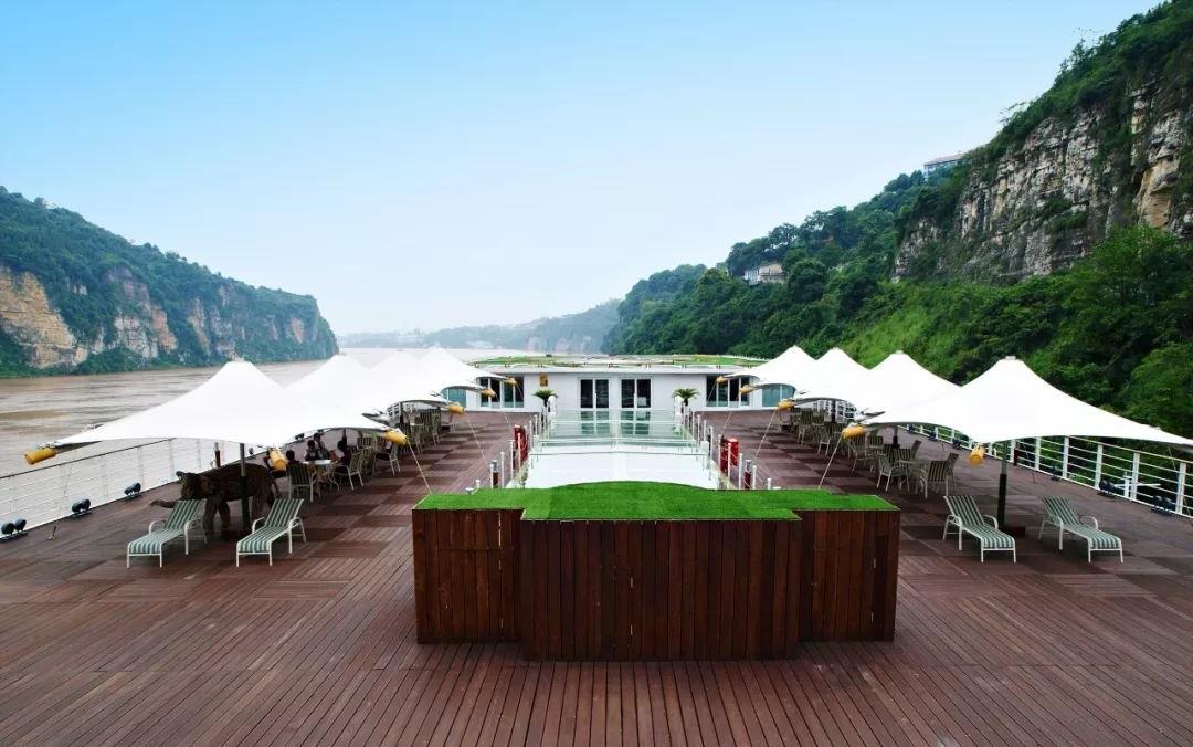 黄金5号游轮图片