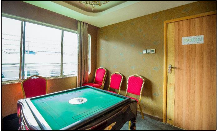 新高湖游轮图片