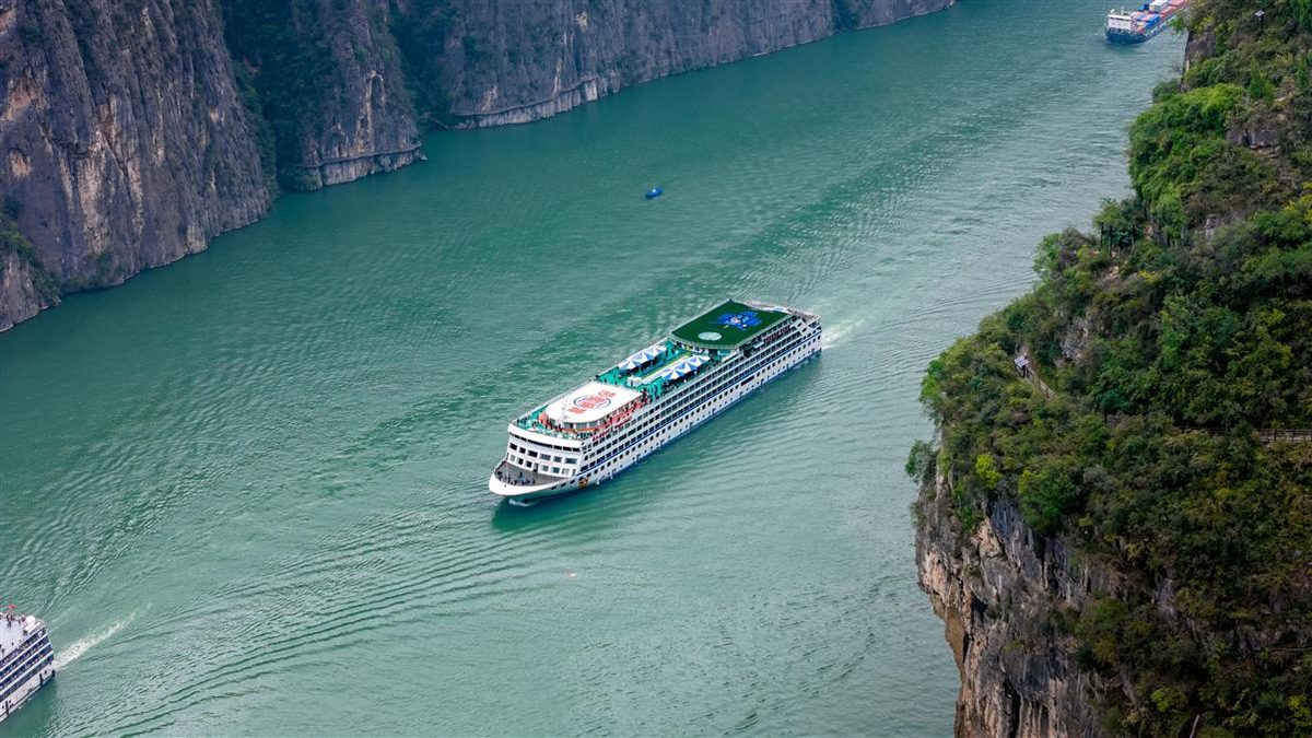 三峡游轮