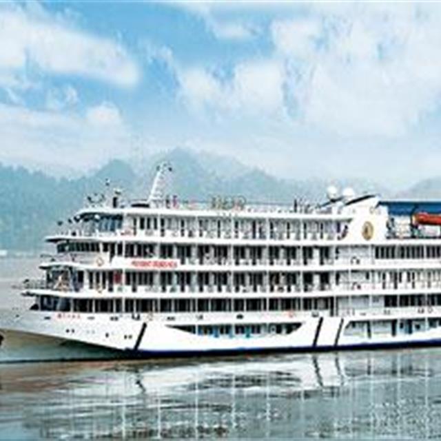 扬子江乐园游轮